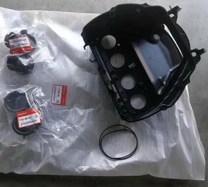 Honda CBR1000RR-R fireblade SP Euro velocity stack & lower intake 2023 sc82 - Picture 1 of 3