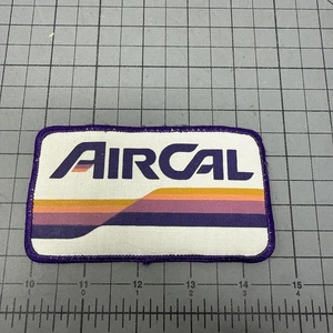 Parche AirCal de colección cuadrado sin coser de colección desaparecido recuerdos de aerolíneas Air Cal - Imagen 1 de 7
