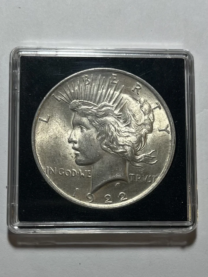 1922 Peace Dollar Coin American Liberty Uncirculated  - Image 1 of 4