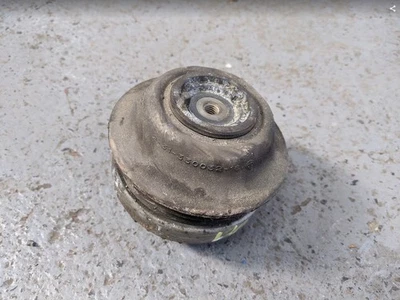 MERCEDES-BENZ CL500 W215 C215 5.0 V8 ENGINE MOUNT II - Image 1 of 2