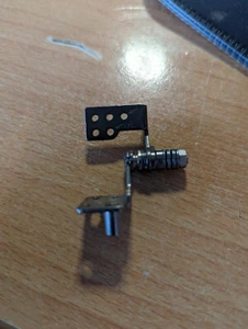 SAMSUNG R510 R610 R505 LEFT LCD HINGE BA61-01144A - Picture 1 of 2