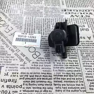 OEM Vapor Canister Purge Solenoid 90910-12283 Valve For 2014-2018 Toyota Corolla - Picture 1 of 2