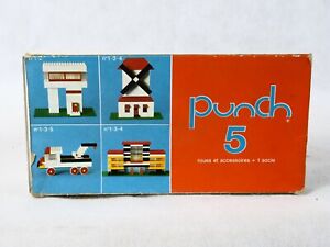 Punch N°5 Box Of Construction IN Bricks Plastiques