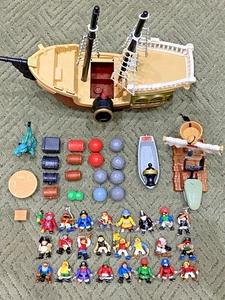 Riesiges Konvolut Vintage 1994 Fisher Price Great Adventures Piratenschiff & Zubehör - Bild 1 von 17