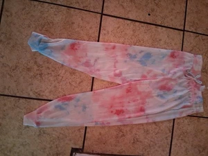 Girl pants size small colorful, very thin.Good for the summer - Picture 1 of 1