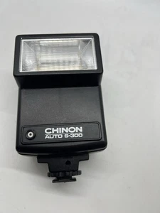 Chinon Auto S-300 Electronic Flash Unit for Vintage 35mm Film SLR Tested - Picture 1 of 17