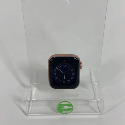 Unlocked Apple Watch Series 5 40MM Gold Aluminum A2094 FACE ONLY - Image 1 of 4