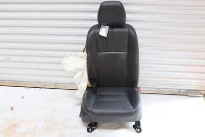 2016-2018 TOYOTA AVALON ПЕРЕДНЕЕ ПРАВОЕ СИДЕНЬЕ С ПОДОГРЕВОМ И ОХЛАЖДЕНИЕМ ЧЕРНАЯ КОЖА ОТ ОРИГИНАЛЬНОГО ПРОИЗВОДИТЕЛЯ - Изображение 1 из 4