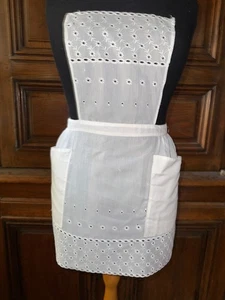Ancien tablier de bonne / serveuse en polyamide et broderie réfT10 - Picture 1 of 7
