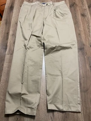 Pantalones IZOD, Para Hombre Talla 38x32, Marrón, Pantalones de Vestir, Ajuste Clásico, Madison Chino Foto 1 de 4