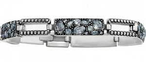 Brazalete de plata Brighton TRUST YOUR JOURNEY NUEVO CON ETIQUETAS cristales acuáticos azules precio de venta sugerido por el fabricante $118 - Imagen 1 de 4