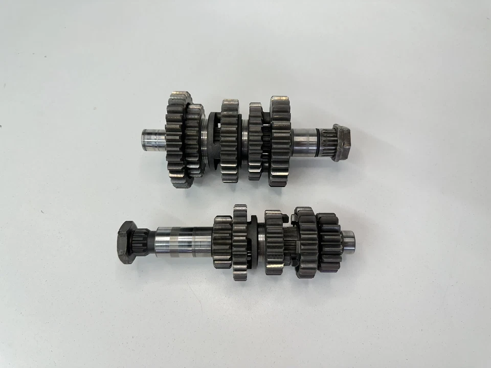 #2 USADO OEM 01-07 YAMAHA YZ250F TRANS TRANNY TRANSMISIÓN EJES Y ENGRANAJES CONJUNTO Foto 1 de 4