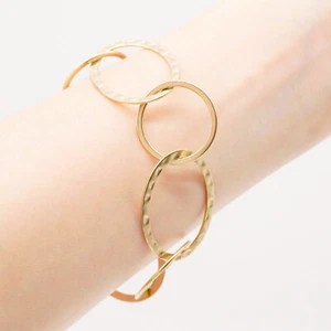 Charm Armband rund oval gold hammerschlag von Stephisimo - Bild 1 von 6