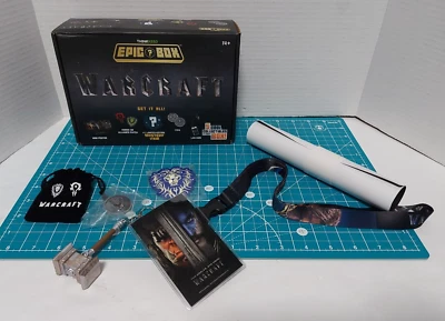 Warcraft Epic Loot Box Collectors ThinkGeek Alliance Patch Hammer Key Chain NEW - Image 1 of 4