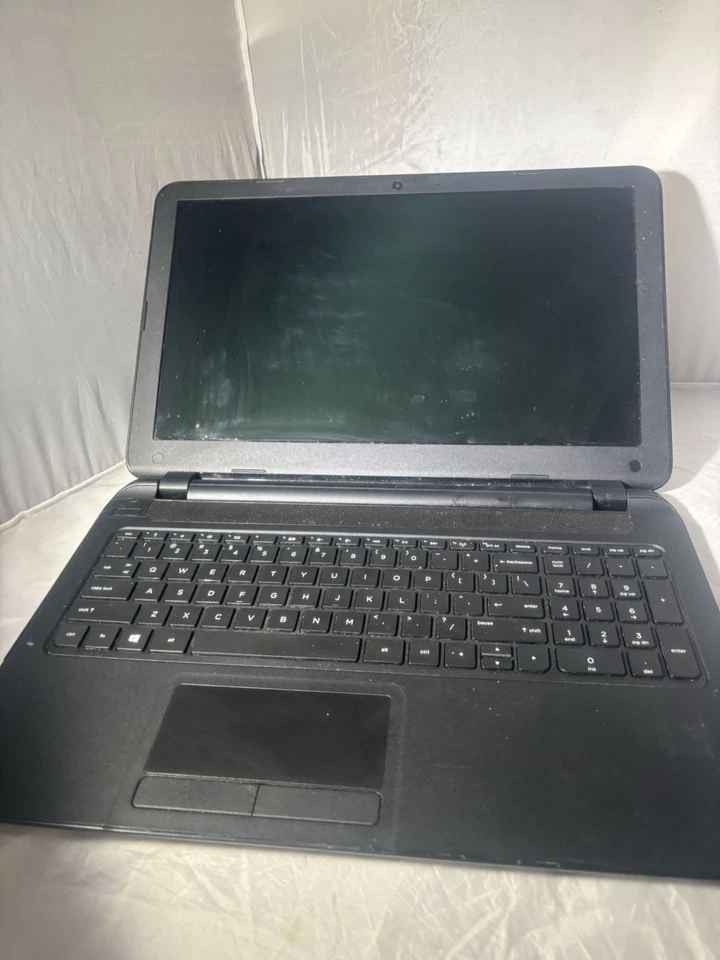 Portátil HP SOLO PIEZAS ASIS sin HD, sin RAM, sin cable  Foto 1 de 4