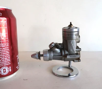 Vintage RC Model Engine Rossi R15 2.5cc ABC Engine Old Made in Italy - Image 1 of 4