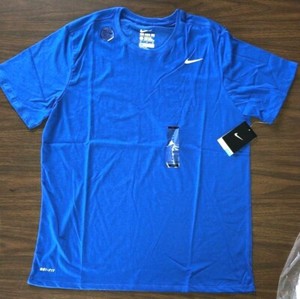 nike t shirt fit