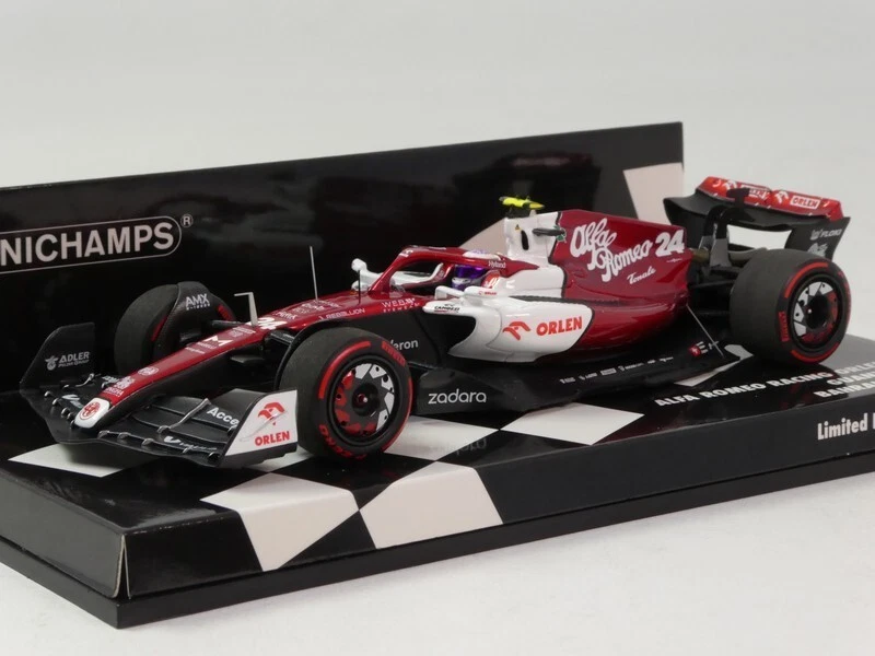 Zhou Guanyu Alfa Romeo C42 Bahrain GP 2022 Scala 1 43 Minichamps 417220124