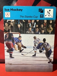 Sportscaster Ice Hockey (“The Stanley Cup” 1977 Japan 03 005 02-13) - Picture 1 of 3