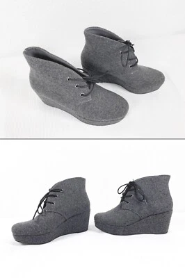 BCG Dark Gray Felt Round Toe Platform Boots Womens Shoes US Size 5 - Image 1 of 4