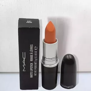Lápiz labial mate MAC en Riot House 3 g / 0,10 oz - TAMAÑO COMPLETO NUEVO EN CAJA 100 % auténtico - Imagen 1 de 5