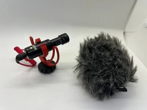 RODE VideoMicro Compact On-Camera Mic w/ Rycote Lyre Shock Mount + Windshield - Picture 1 of 1