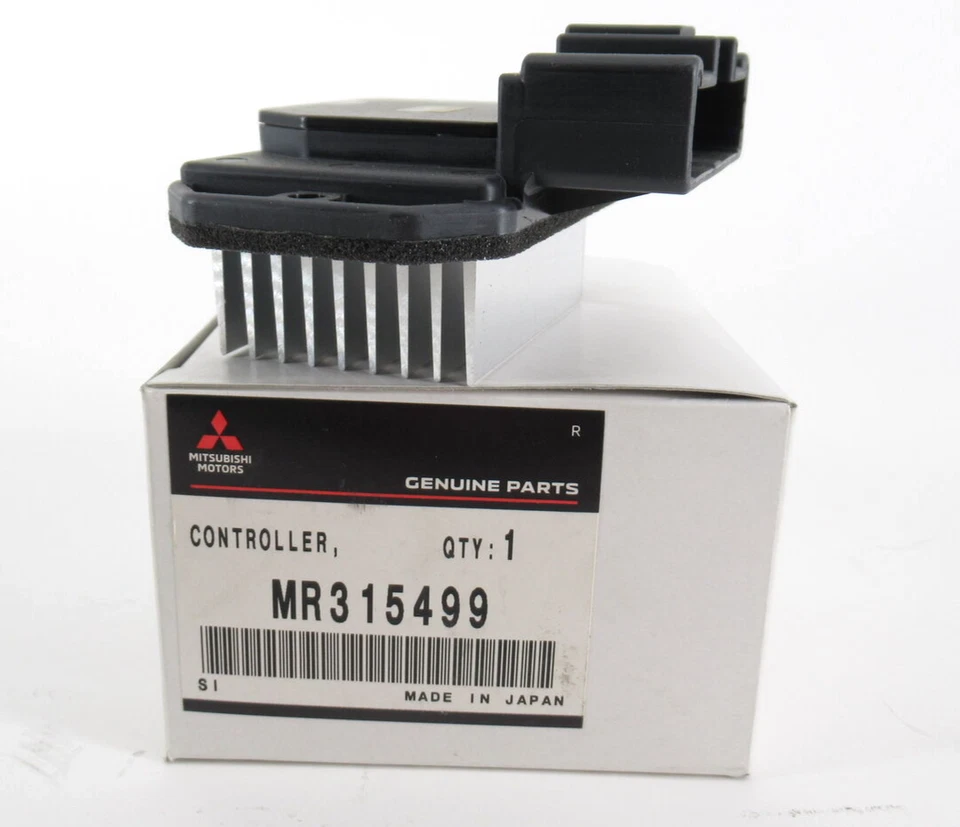 Genuine OEM Mitsubishi MR315499 HVAC Blower Motor Control Unit 2001-2006 Montero - Image 1 of 4