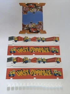 Carrera GO 4x hohe Leitplanken & 1x Tunnel Set Minions Rennbahn Zubehör - Bild 1 von 2