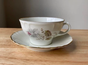 RICHARD GINORI GIN237 White Rose Cup & Saucer Set - Italy - VGUC - 11 Available - Picture 1 of 7