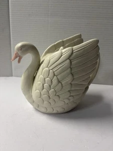 RARE VINTAGE FITZ & FLOYD WHITE WINGED SWAN TEAPOT 1980’s READ - Picture 1 of 9