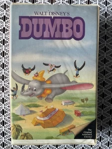 Dumbo VHS Walt Disney Classic Original 1988 Pink Spine Black Clamshell Vintage - Bild 1 von 3