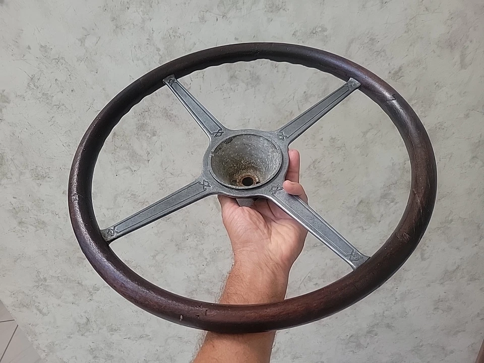 1928 BUICK Standard Six, VOLANTE de alumínio gravado, Hot Rod, Rat Rod - Imagem 1 de 4