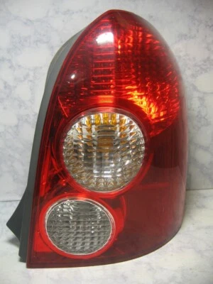 Luz trasera lateral derecha para pasajero Mazda Protege 5 Protege5 2002 2003 OEM Foto 1 de 4