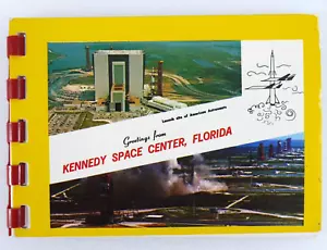 Libro de fotos de recuerdo vintage del Centro Espacial Kennedy años 70 NASA miniatura Florida - Imagen 1 de 5