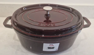 Staub La Cocotte 31 cm Oval Cast Iron Cocotte Grenadine-Red - Picture 1 of 18