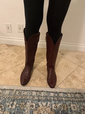 BOTAS COWGIRL NOCONA FEMININA QUALIDADE SUPERIOR FULL QUIL AVESTRUZ (especial)-burgy-Tamanho 9 C - Imagem 1 de 4