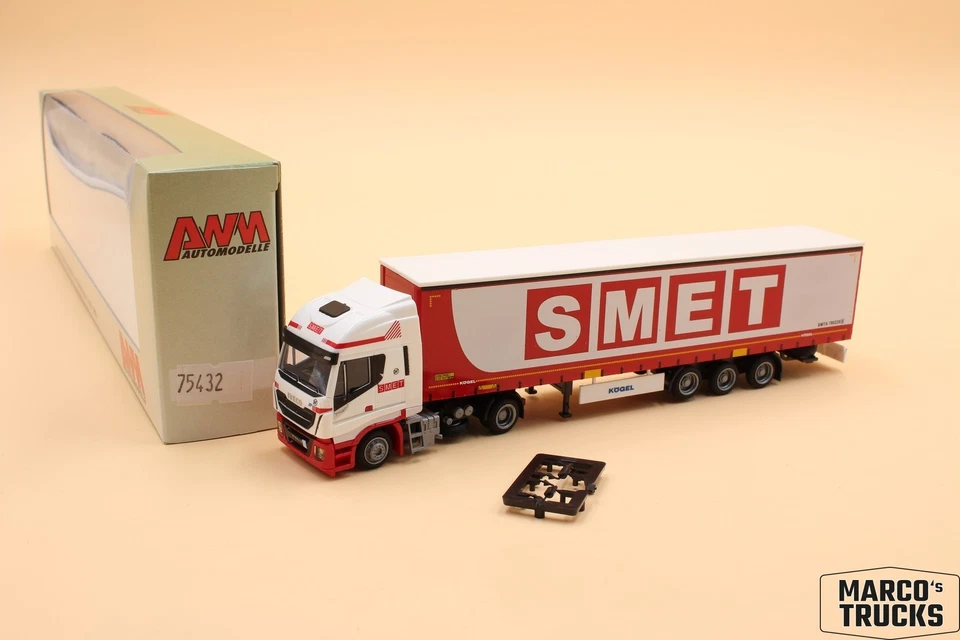AWM Iveco Stralis HiWay curtain canvas semi-trailer truck "SMET" Italy 75432 1:8 - Image 1 of 1