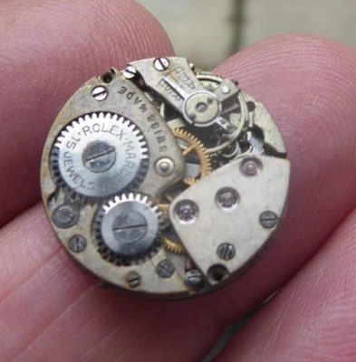 ROLEX  15 JEWELS   WRISTWATCH MOVEMENT - Image 1 of 4