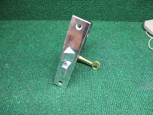 READING (RHC) BATH ROOM DOOR LOCK # 1180 1/4  w/EMEREGENCY ENTRY KEY - (40509) - Picture 1 of 6