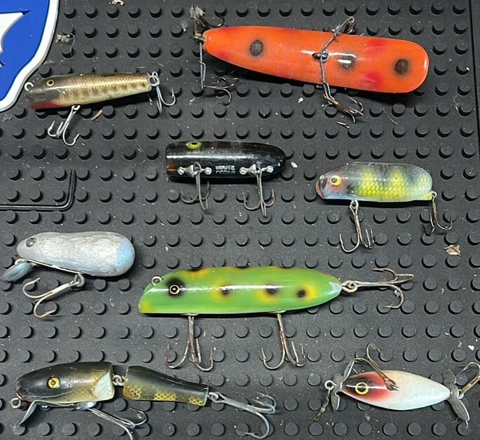 Señuelos de pesca vintage South Bend Creek Chub 8 unidades Foto 1 de 3