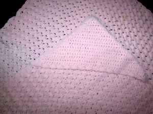 2 pink blankets:Winnie-the-Pooh cotton & handmade crochet w/hood (clothes3-baby)