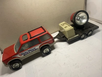 Nylint Dinty Moore Ford Explorer Metal Muscle  Vintage with trailer - Image 1 of 4
