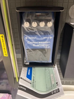 Boss CS-3 Pedale per chitarra effetto compressore - Immagine 1 di 4