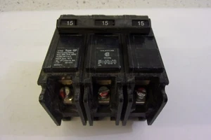 Siemens Q315 Plug-In Circuit Breaker 15A 240V 3P 3PH QP 15 AMP 240 Volt 3 Pole - Picture 1 of 3