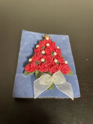 Broche prendedor árbol de Navidad rosas rojas Avon arco blanco 3" nuevo Foto 1 de 3