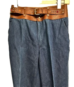 VINTAGE THE EASTSIDE CLOTHING CO BLUE DENIM JEANS WITH BELT WOMEN PANTS SIZE 7 - Picture 1 of 8