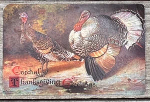 Antigua postal de Acción de Gracias de 1909 saludos cordiales arte internacional de pavos - Imagen 1 de 2