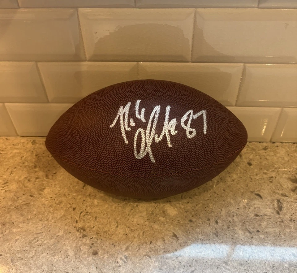 Holograma de jugador de fútbol americano tamaño completo firmado por Rob Gronkowski New England Patriots NFL Foto 1 de 4