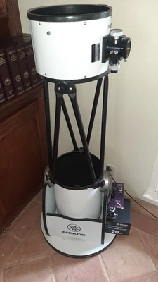 Tubo de armadura telescopio Meade 10" LightBridge tm Dobsonian D=254 mm F=1270 mm f/5 Foto 1 de 4