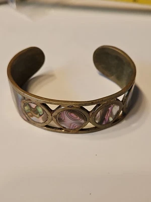 Vintage Small Abalone Inlay Cuff Bracelet. Four Circles Of Abalone.  - Image 1 of 4